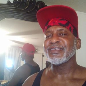 Meet your Posher, Clinton